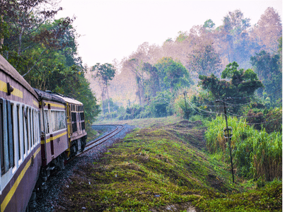Thai-Train-Travelling-Through-Thailand